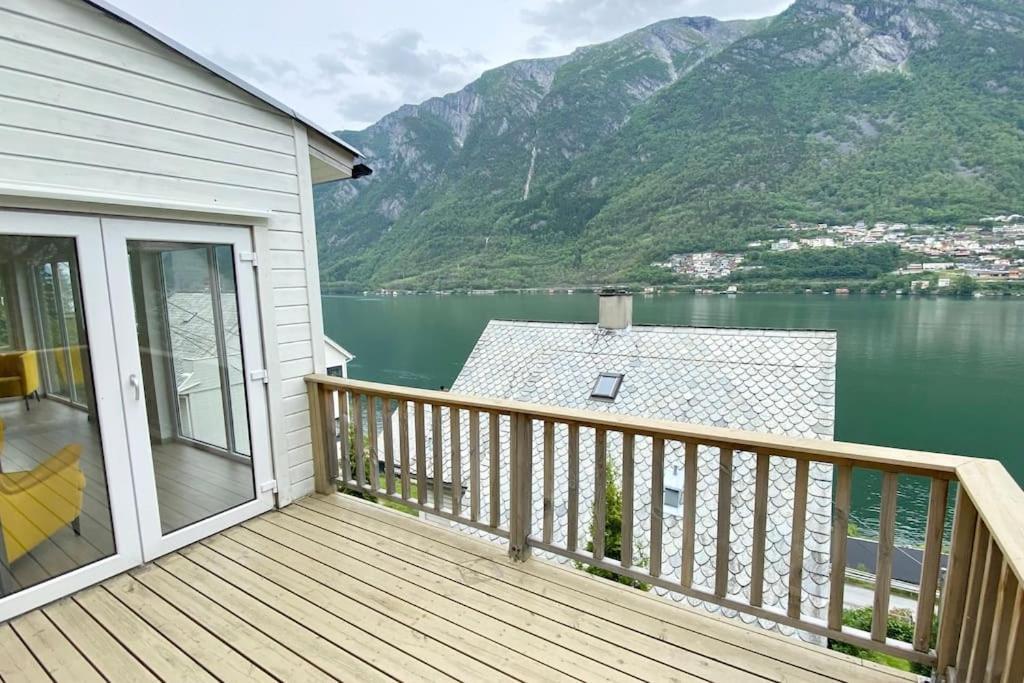 Fjordside Panorama House Trolltunga Villa Odda Buitenkant foto